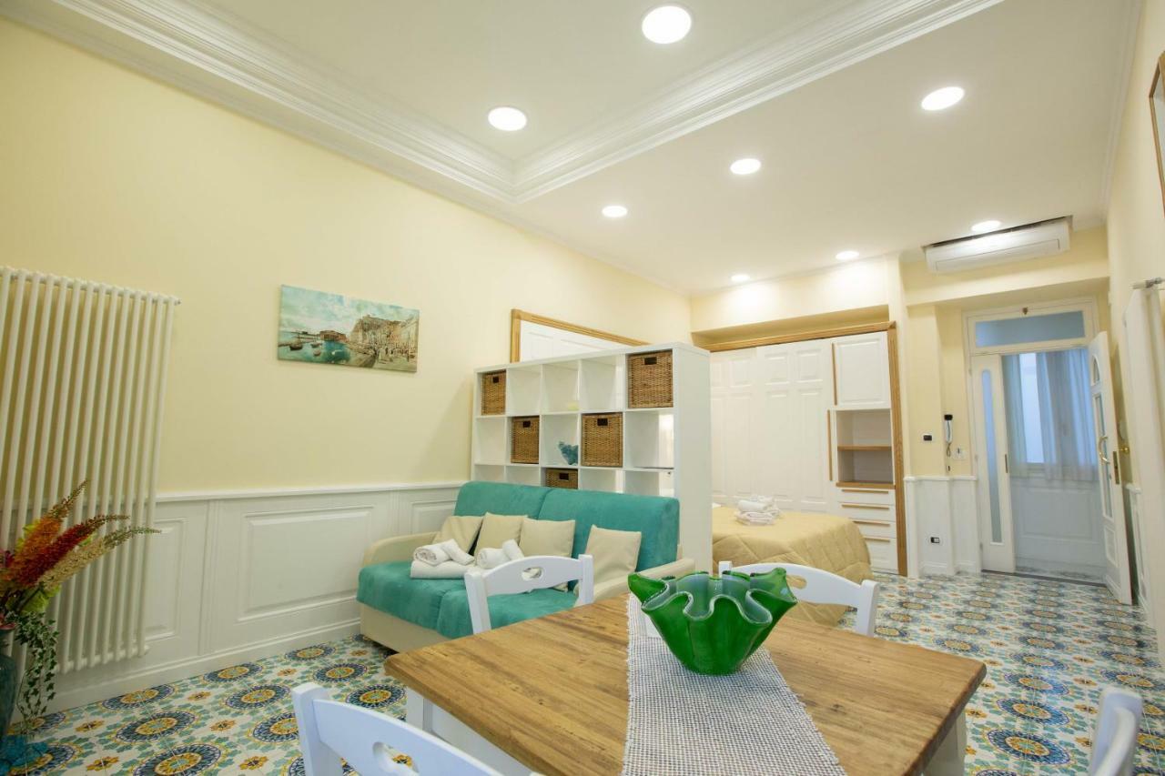 La Corte Dei Borboni By Dimorra Apartment Naples