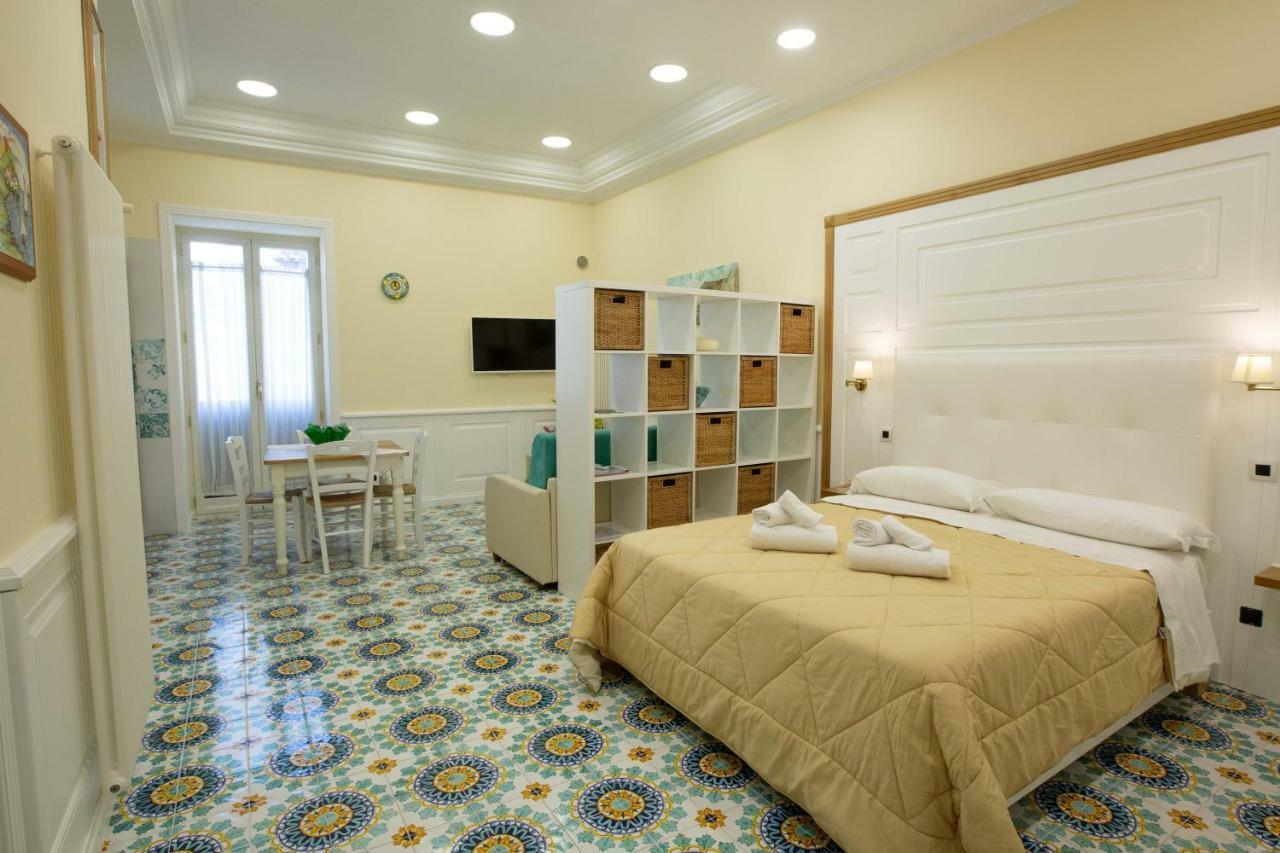 Appartamento La Corte Dei Borboni By Dimorra Napoli